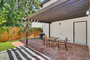 18120 Jaguar Ct, Tarzana, CA 91335 - Photo 36