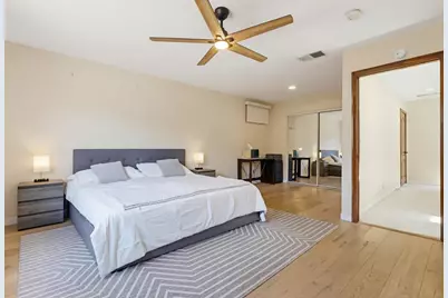 18120 Jaguar Ct, Tarzana, CA 91335 - Photo 26