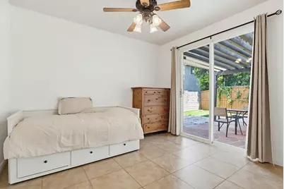 18120 Jaguar Ct, Tarzana, CA 91335 - Photo 20