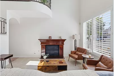 18120 Jaguar Ct, Tarzana, CA 91335 - Photo 12