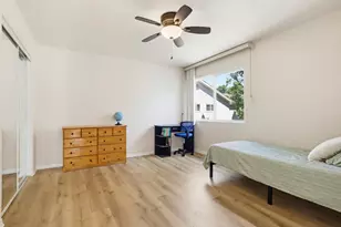 18120 Jaguar Ct, Tarzana, CA 91335 - Photo 32