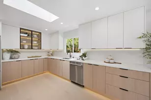 3102 Flowers Ln, Palo Alto, CA 94306 - Photo 10
