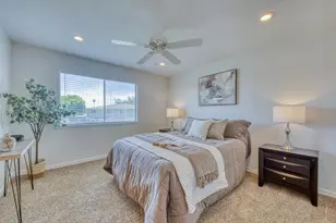 1889 Cherokee Dr 4, Salinas, CA 93906 - Photo 18