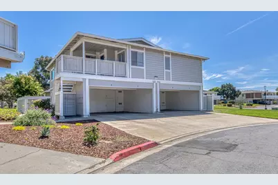 1889 Cherokee Dr 4, Salinas, CA 93906 - Photo 1