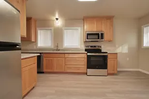 308 6th St, Roseville, CA 95678 - Photo 64