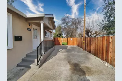 308 6th St, Roseville, CA 95678 - Photo 8