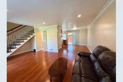 92 Hemlock Ln, Milpitas, CA 95035 - Photo 2