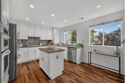 2046 Rutledge Pl, Santa Clara, CA 95051 - Photo 18