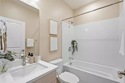 350 Circuit Way, Mountain View, CA 94043 - Photo 26