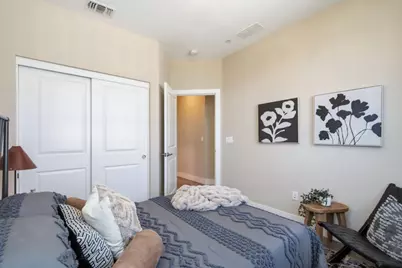 350 Circuit Way, Mountain View, CA 94043 - Photo 28