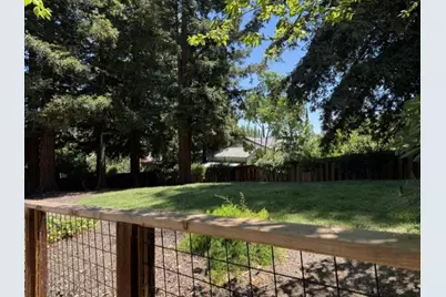 2334 Sweetwater Dr, Martinez, CA 94553 - Photo 30