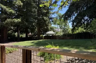 2334 Sweetwater Dr, Martinez, CA 94553 - Photo 30