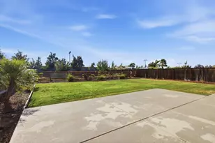 1307 S Hart Dr, Mountain House, CA 95391 - Photo 58