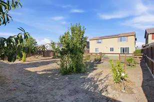 1307 S Hart Dr, Mountain House, CA 95391 - Photo 62