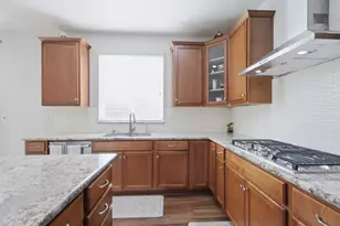 1307 S Hart Dr, Mountain House, CA 95391 - Photo 24