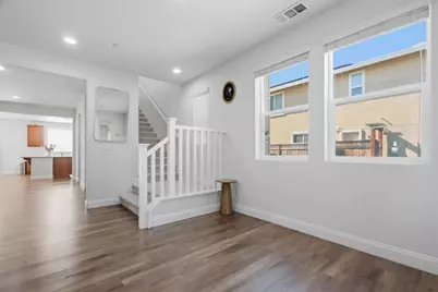 1307 S Hart Dr, Mountain House, CA 95391 - Photo 10