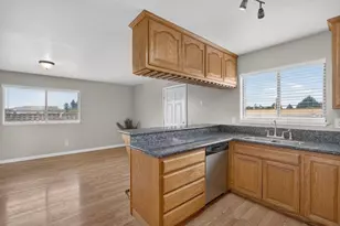 929 Lake Village Dr, Watsonville, CA 95076 - Photo 28