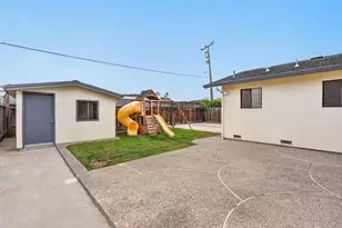 929 Lake Village Dr, Watsonville, CA 95076 - Photo 38