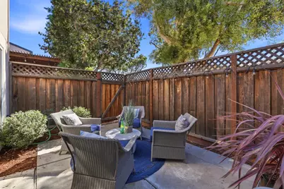 1349 Merrivale West Sq, San Jose, CA 95117 - Photo 30