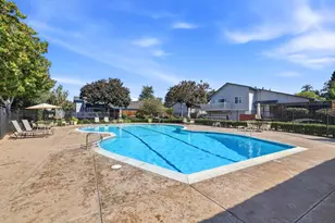 1349 Merrivale West Square, San Jose, CA 95117 - Photo 38