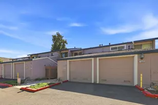 1349 Merrivale West Square, San Jose, CA 95117 - Photo 2