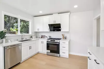 433 Monroe Dr, Palo Alto, CA 94306 - Photo 14