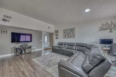 505 Powell St, Salinas, CA 93907 - Photo 6