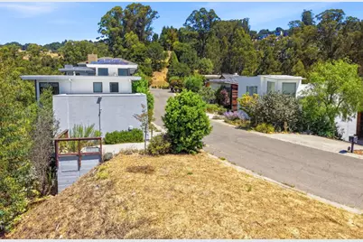 21 Jewel Ct, Oakland, CA 94611 - Photo 10