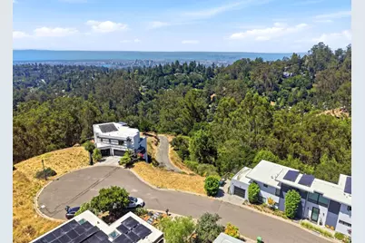 21 Jewel Ct, Oakland, CA 94611 - Photo 14