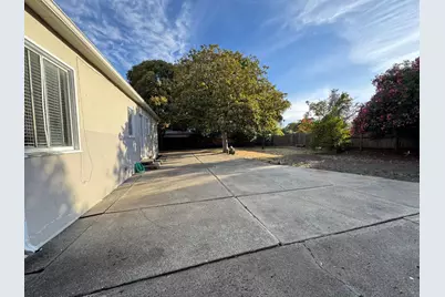 1303 Sevier Ave, Menlo Park, CA 94025 - Photo 2