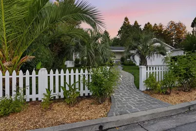 2 Bradley Ct, Redwood City, CA 94061 - Photo 34