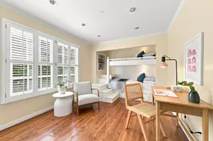 2 Bradley Ct, Redwood City, CA 94061 - Photo 20