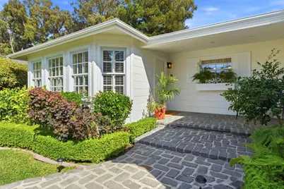 2 Bradley Ct, Redwood City, CA 94061 - Photo 4