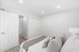 5643 Strawflower, San Jose, CA 95118 - Photo 28