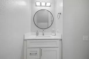 1355 McQuesten C, San Jose, CA 95122 - Photo 14
