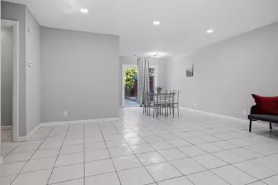 1355 McQuesten C, San Jose, CA 95122 - Photo 2