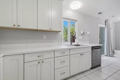 1355 McQuesten C, San Jose, CA 95122 - Photo 12