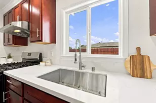 25833 Evergreen Dr, Hayward, CA 94544 - Photo 10
