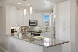 880 Meridian Bay Ln 310, Foster City, CA 94404 - Photo 10