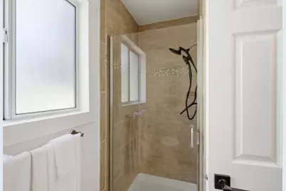 8035 Mountain View Dr B, Pleasanton, CA 94588 - Photo 24