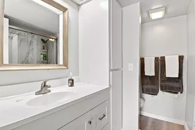 1477 De Rose Way 243, San Jose, CA 95126 - Photo 16