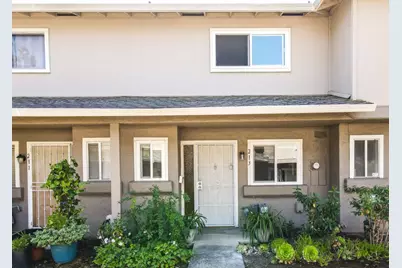 213 N Temple Dr, Milpitas, CA 95035 - Photo 4