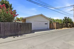 7208 Carmel St, Gilroy, CA 95020 - Photo 30