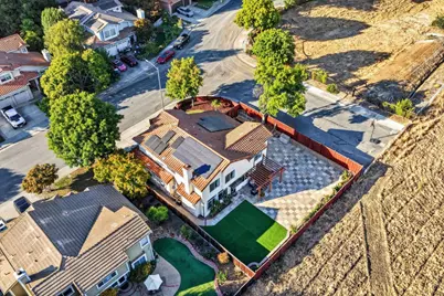 2729 Mira Bella Cir, Morgan Hill, CA 95037 - Photo 64