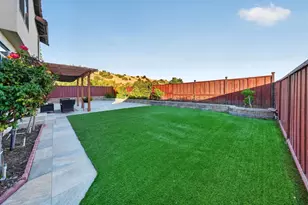 2729 Mira Bella Cir, Morgan Hill, CA 95037 - Photo 10
