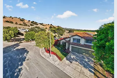 2729 Mira Bella Cir, Morgan Hill, CA 95037 - Photo 28