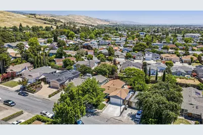 448 Greathouse Dr, Milpitas, CA 95035 - Photo 48