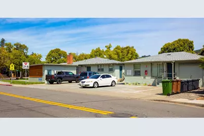 390 Woodland Ave, San Rafael, CA 94901 - Photo 2
