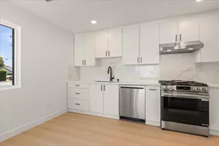 381 N Leigh Ave, Campbell, CA 95008 - Photo 26