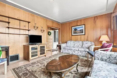 1042 Plymouth Ave, San Francisco, CA 94112 - Photo 8